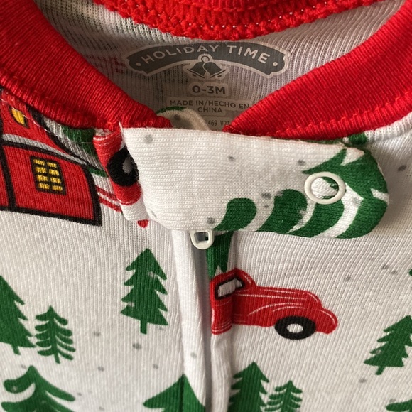 Christmas Baby Sleeper with Zipper Size 0-3 Months NEW - Picture 3 of 5